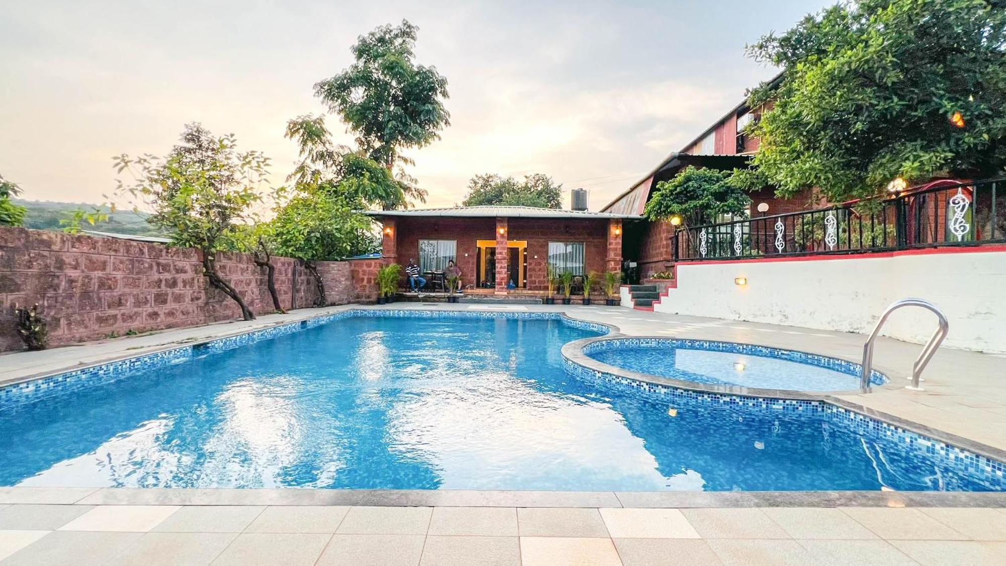 Shardul Heritage The Resort 马哈巴莱斯赫瓦尔 外观 照片