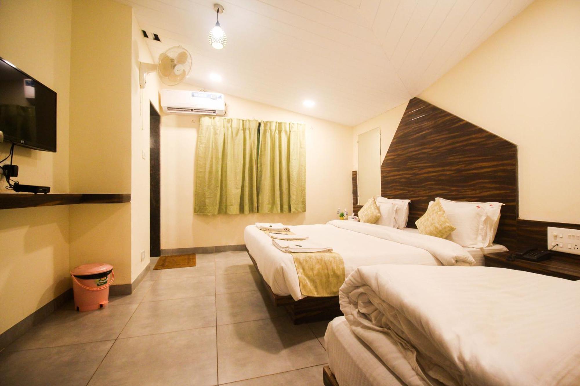 Shardul Heritage The Resort 马哈巴莱斯赫瓦尔 外观 照片